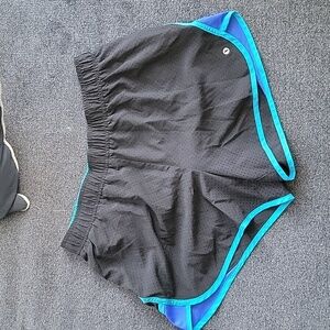 3 for $15 item🎉Xersion Women's Athletic Shorts